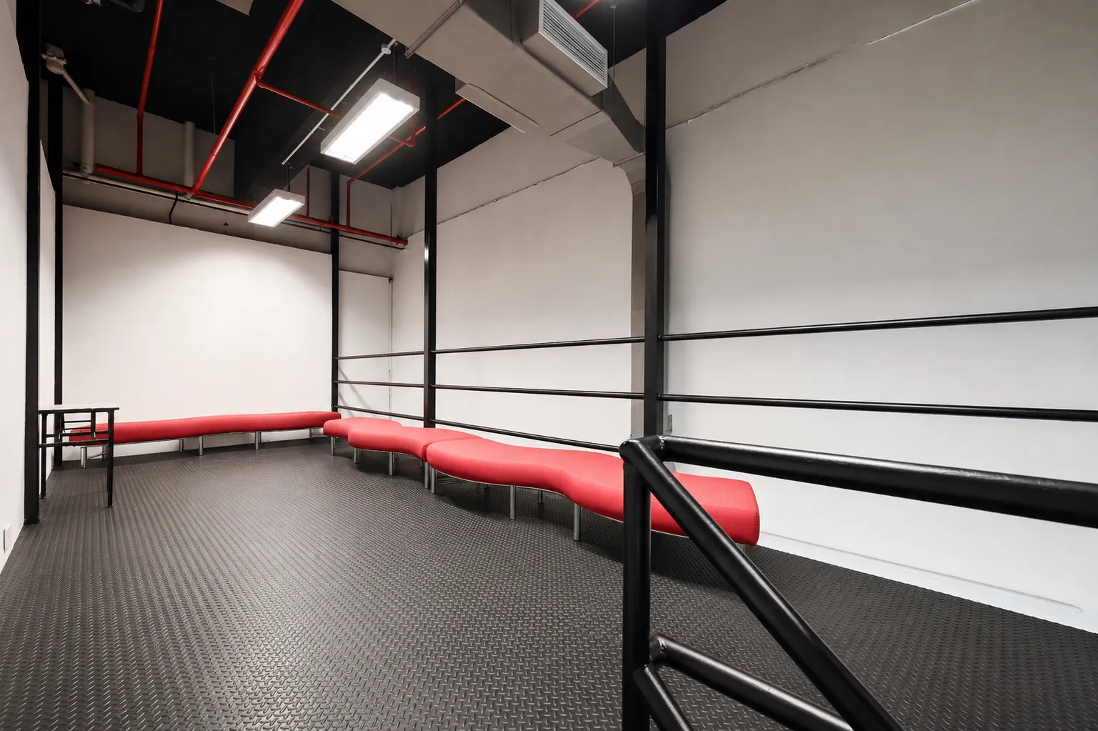 STUDIO1.New4